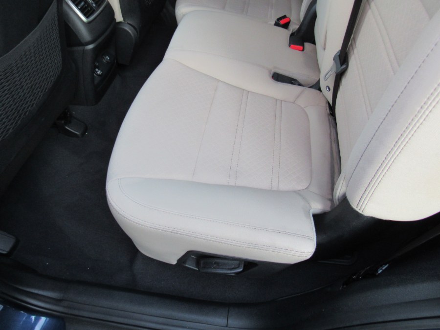 2019 Kia Sorento LX V6 FWD, available for sale in Irvington, New Jersey | NJ Used Cars Center. Irvington, New Jersey 2019 Kia Sorento LX V6 FWD, available for sale in Irvington, New Jersey | NJ Used Cars Center. Irvington, New Jersey