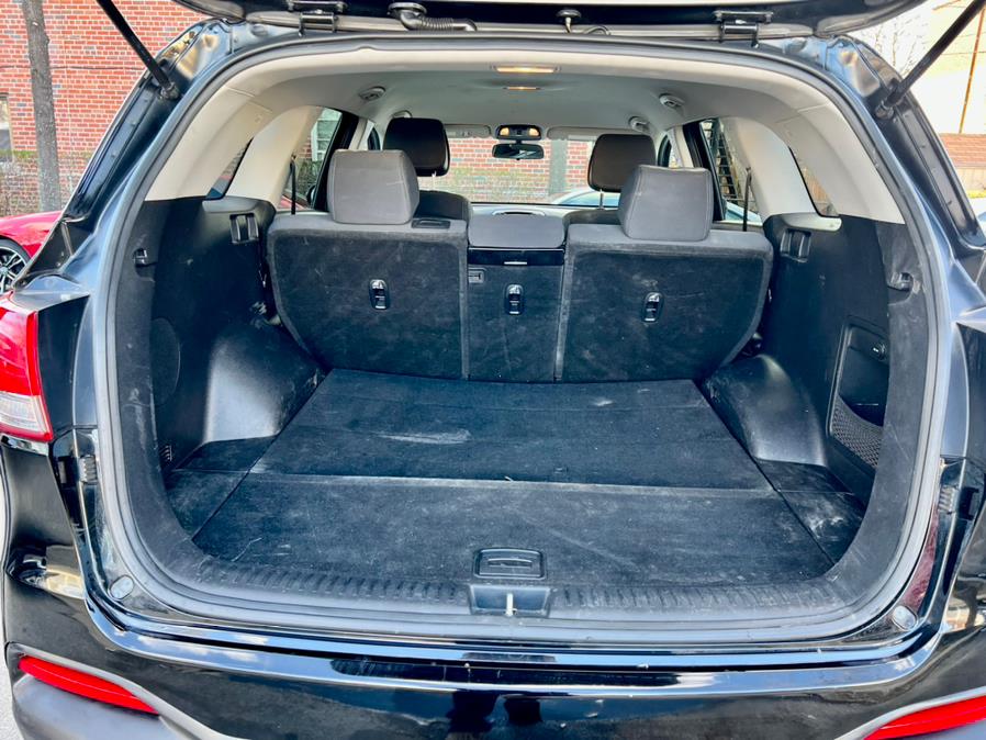 Used Kia Sorento FWD 4dr 2.4L LX 2016 | Advanced Auto Mall. Bronx, New York Used Kia Sorento FWD 4dr 2.4L LX 2016 | Advanced Auto Mall. Bronx, New York