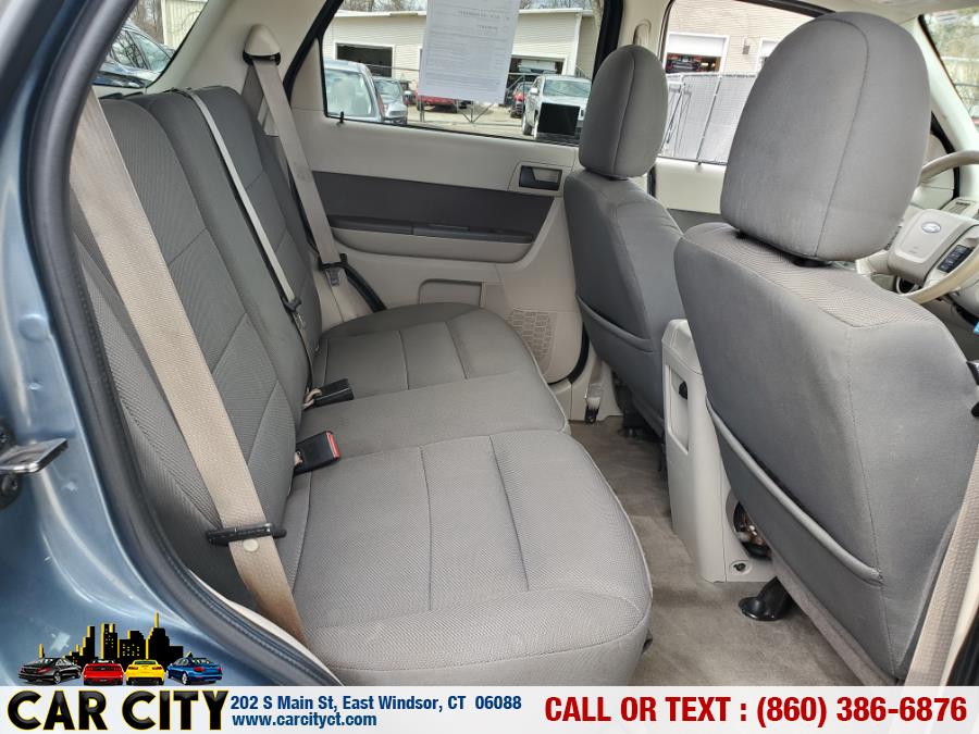2010 Ford Escape 4WD 4dr XLT, available for sale in East Windsor, Connecticut | Car City LLC. East Windsor, Connecticut 2010 Ford Escape 4WD 4dr XLT, available for sale in East Windsor, Connecticut | Car City LLC. East Windsor, Connecticut