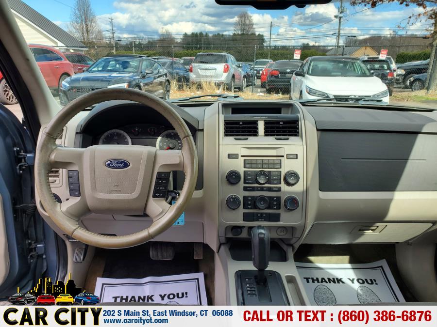 2010 Ford Escape 4WD 4dr XLT, available for sale in East Windsor, Connecticut | Car City LLC. East Windsor, Connecticut 2010 Ford Escape 4WD 4dr XLT, available for sale in East Windsor, Connecticut | Car City LLC. East Windsor, Connecticut