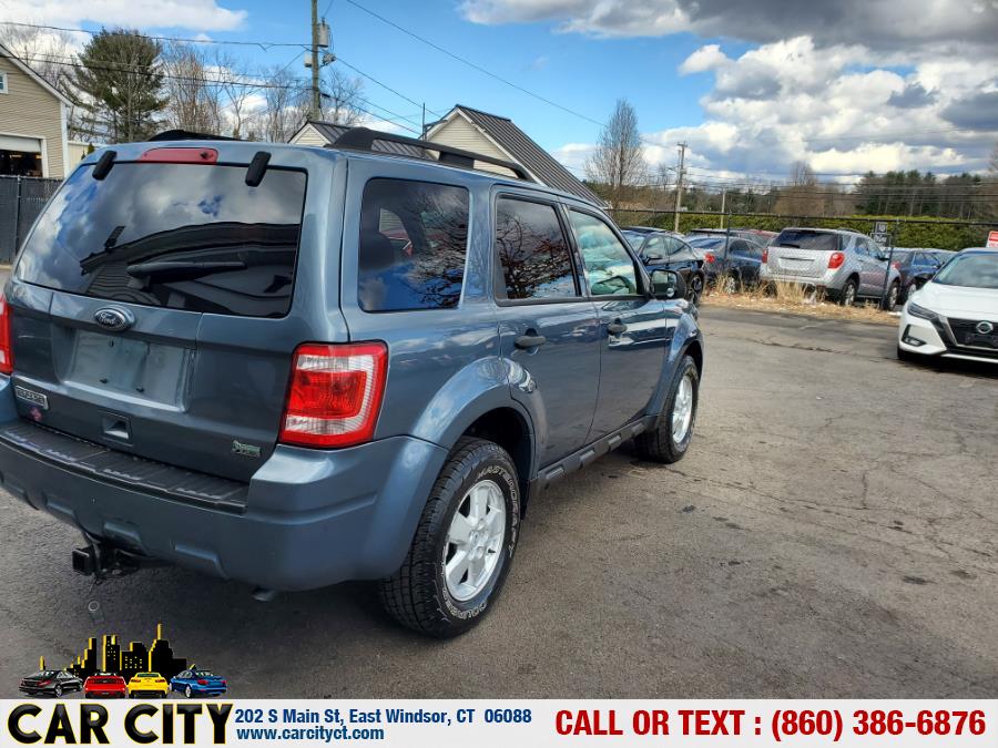 2010 Ford Escape 4WD 4dr XLT, available for sale in East Windsor, Connecticut | Car City LLC. East Windsor, Connecticut 2010 Ford Escape 4WD 4dr XLT, available for sale in East Windsor, Connecticut | Car City LLC. East Windsor, Connecticut