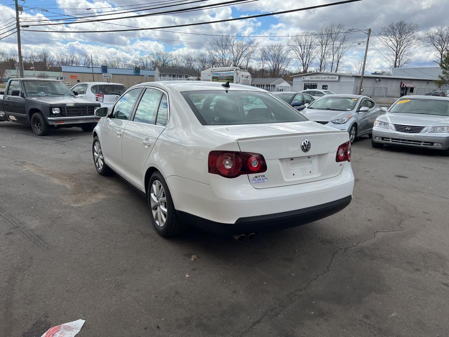 Used Volkswagen Jetta Sedan 4dr Auto Limited PZEV 2010 | Ful-line Auto LLC. South Windsor , Connecticut
