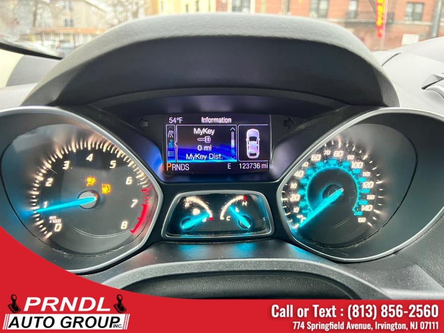 Used Ford Escape 4WD 4dr SEL 2013 | PRNDL Auto Group. Irvington, New Jersey Used Ford Escape 4WD 4dr SEL 2013 | PRNDL Auto Group. Irvington, New Jersey
