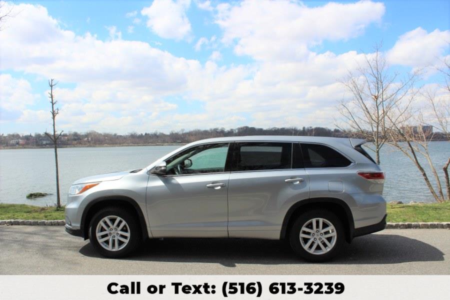 2015 Toyota Highlander AWD 4dr V6 LE, available for sale in Great Neck, New York | Great Neck Car Buyers & Sellers. Great Neck, New York 2015 Toyota Highlander AWD 4dr V6 LE, available for sale in Great Neck, New York | Great Neck Car Buyers & Sellers. Great Neck, New York