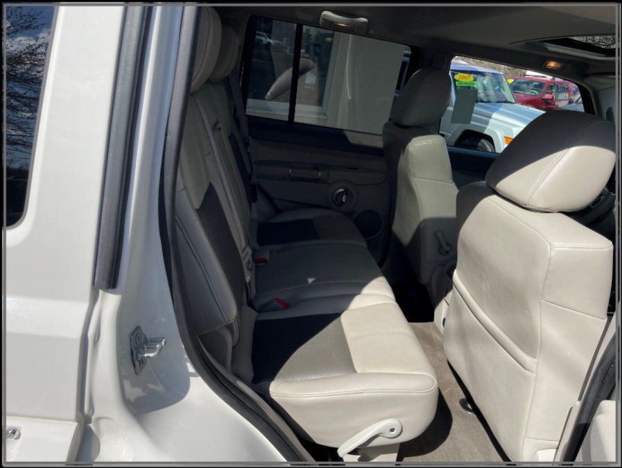 Used Jeep Commander 4WD 4dr Limited 2010 | My Auto Inc.. Huntington Station, New York Used Jeep Commander 4WD 4dr Limited 2010 | My Auto Inc.. Huntington Station, New York