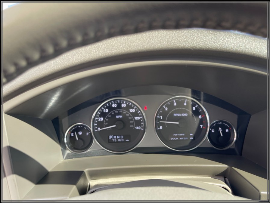 Used Jeep Commander 4WD 4dr Limited 2010 | My Auto Inc.. Huntington Station, New York Used Jeep Commander 4WD 4dr Limited 2010 | My Auto Inc.. Huntington Station, New York