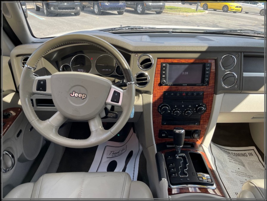 Used Jeep Commander 4WD 4dr Limited 2010 | My Auto Inc.. Huntington Station, New York Used Jeep Commander 4WD 4dr Limited 2010 | My Auto Inc.. Huntington Station, New York