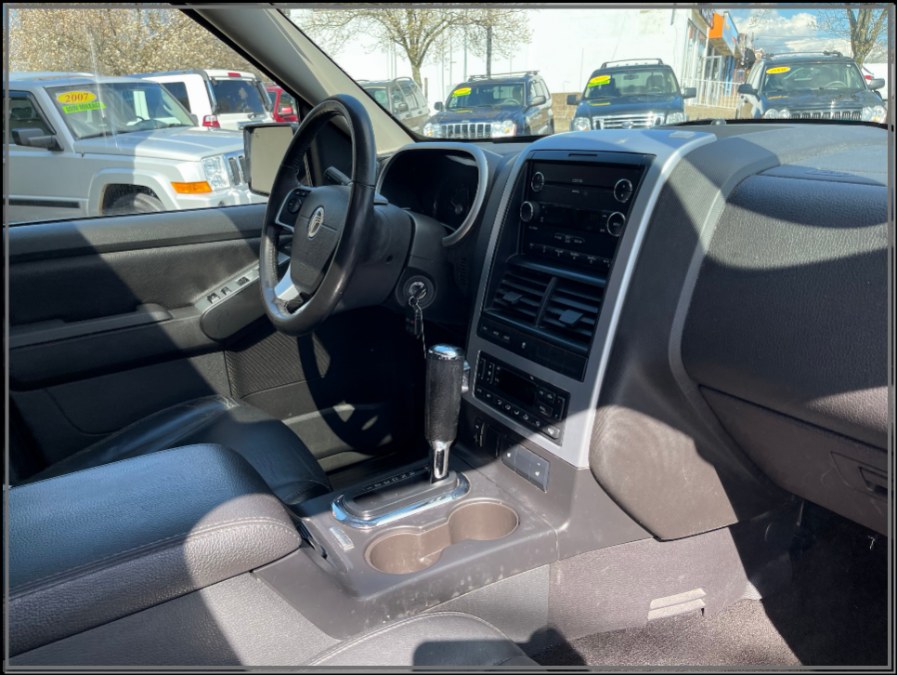 2008 Mercury Mountaineer AWD 4dr V6 Premier, available for sale in Huntington Station, New York | My Auto Inc.. Huntington Station, New York 2008 Mercury Mountaineer AWD 4dr V6 Premier, available for sale in Huntington Station, New York | My Auto Inc.. Huntington Station, New York