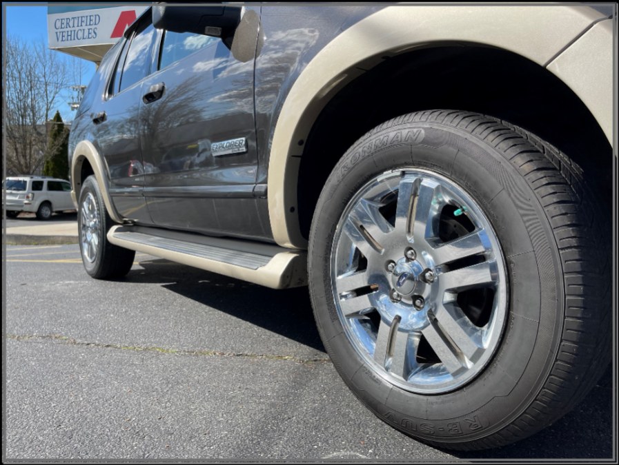 2007 Ford Explorer 4WD 4dr V6 Eddie Bauer, available for sale in Huntington Station, New York | My Auto Inc.. Huntington Station, New York 2007 Ford Explorer 4WD 4dr V6 Eddie Bauer, available for sale in Huntington Station, New York | My Auto Inc.. Huntington Station, New York