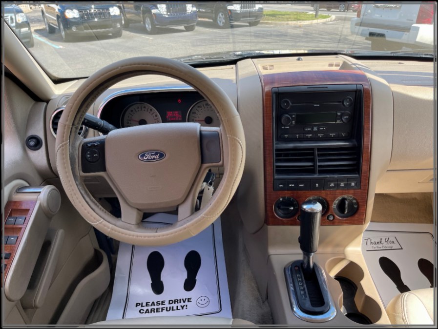 2007 Ford Explorer 4WD 4dr V6 Eddie Bauer, available for sale in Huntington Station, New York | My Auto Inc.. Huntington Station, New York 2007 Ford Explorer 4WD 4dr V6 Eddie Bauer, available for sale in Huntington Station, New York | My Auto Inc.. Huntington Station, New York