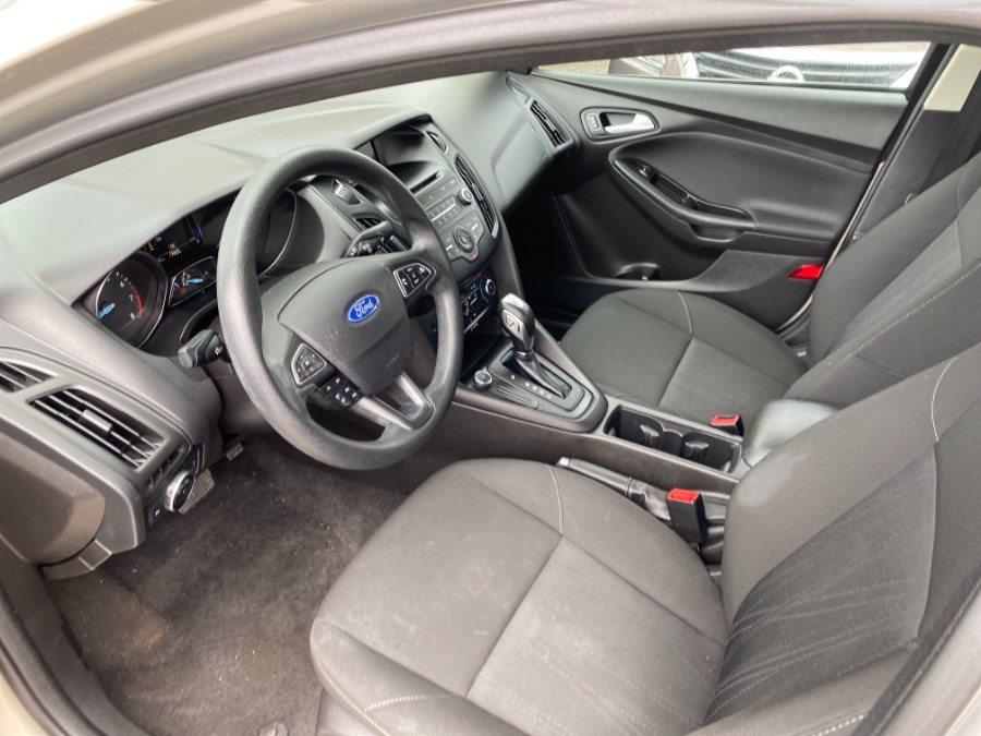 Used Ford Focus 4dr Sdn SE 2016 | Middle Village Motors . Middle Village, New York Used Ford Focus 4dr Sdn SE 2016 | Middle Village Motors . Middle Village, New York