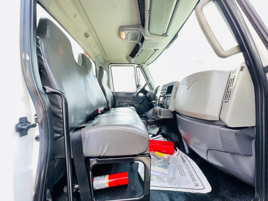 2015 INTERNATIONAL 4300 26 FT DRY BOX + LIFT GATE + CUMMINS ENG + NO CDL, available for sale in South Amboy, New Jersey | NJ Truck Spot. South Amboy, New Jersey 2015 INTERNATIONAL 4300 26 FT DRY BOX + LIFT GATE + CUMMINS ENG + NO CDL, available for sale in South Amboy, New Jersey | NJ Truck Spot. South Amboy, New Jersey