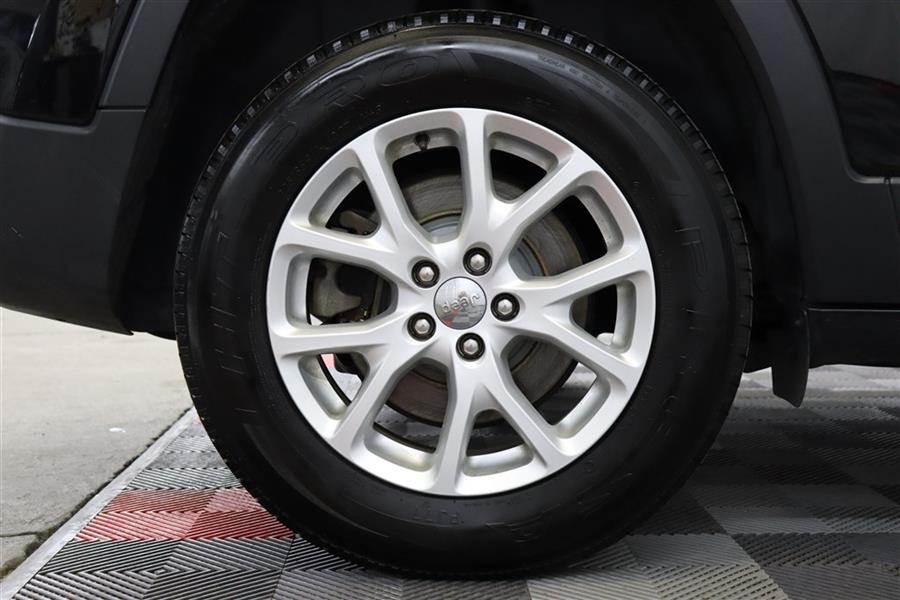 2017 Jeep Cherokee TRUE NORTH EDITION 4X4, available for sale in Paterson, New Jersey | Fast Track Motors. Paterson, New Jersey 2017 Jeep Cherokee TRUE NORTH EDITION 4X4, available for sale in Paterson, New Jersey | Fast Track Motors. Paterson, New Jersey