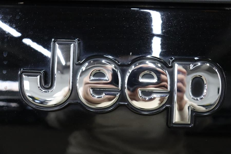 2017 Jeep Cherokee TRUE NORTH EDITION 4X4, available for sale in Paterson, New Jersey | Fast Track Motors. Paterson, New Jersey 2017 Jeep Cherokee TRUE NORTH EDITION 4X4, available for sale in Paterson, New Jersey | Fast Track Motors. Paterson, New Jersey
