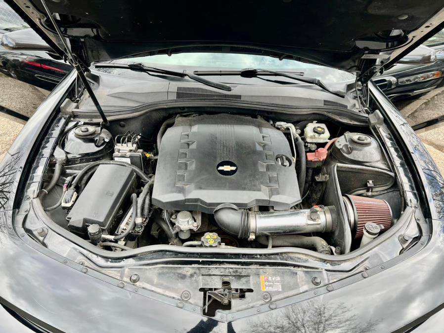 Used Chevrolet Camaro 2dr Cpe LT w/1LT 2015 | Advanced Auto Mall. Bronx, New York Used Chevrolet Camaro 2dr Cpe LT w/1LT 2015 | Advanced Auto Mall. Bronx, New York