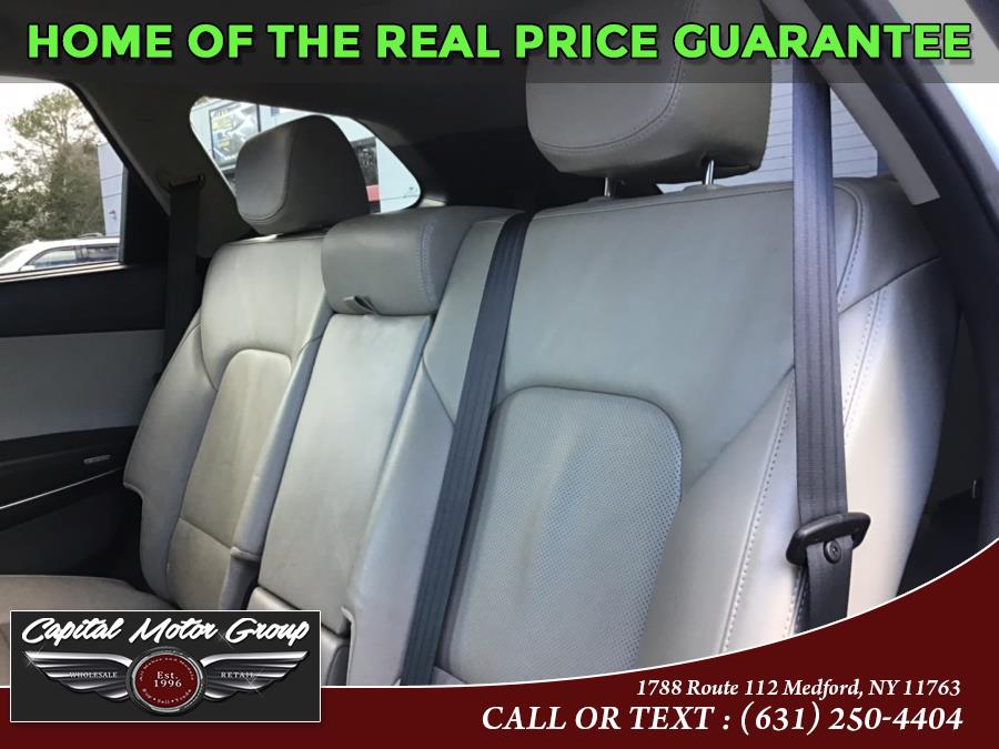 Used Hyundai Santa Fe AWD 4dr Limited 2016 | Capital Motor Group Inc. Medford, New York Used Hyundai Santa Fe AWD 4dr Limited 2016 | Capital Motor Group Inc. Medford, New York