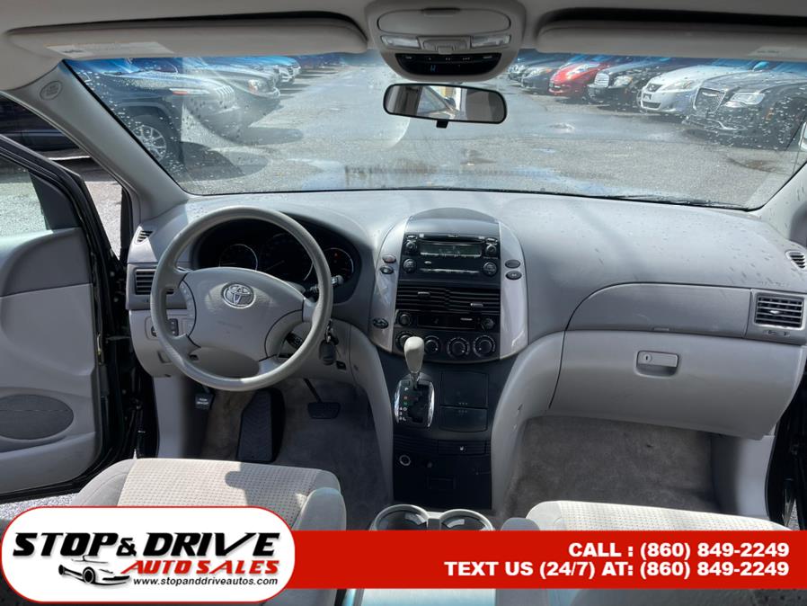 Used Toyota Sienna 5dr 7-Pass Van CE FWD (Natl) 2008 | Stop & Drive Auto Sales. East Windsor, Connecticut Used Toyota Sienna 5dr 7-Pass Van CE FWD (Natl) 2008 | Stop & Drive Auto Sales. East Windsor, Connecticut