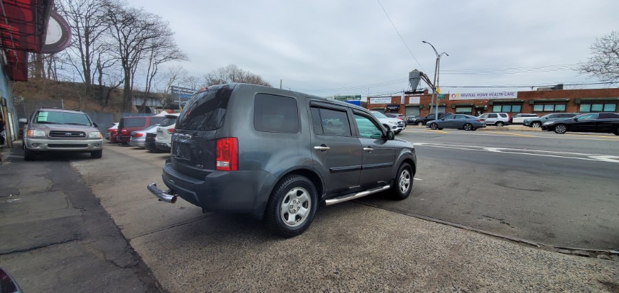 Used Honda Pilot 4WD 4dr LX 2011 | Rubber Bros Auto World. Brooklyn, New York Used Honda Pilot 4WD 4dr LX 2011 | Rubber Bros Auto World. Brooklyn, New York