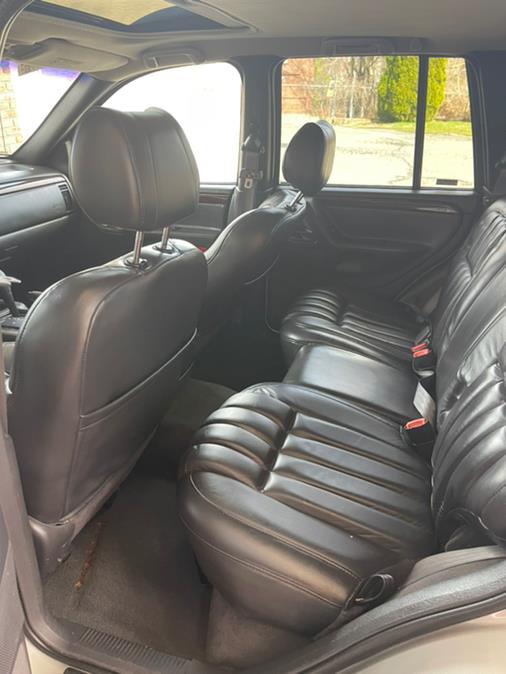 2000 Jeep Grand Cherokee 4dr Limited 4WD, available for sale in New Britain, Connecticut | Supreme Automotive. New Britain, Connecticut 2000 Jeep Grand Cherokee 4dr Limited 4WD, available for sale in New Britain, Connecticut | Supreme Automotive. New Britain, Connecticut