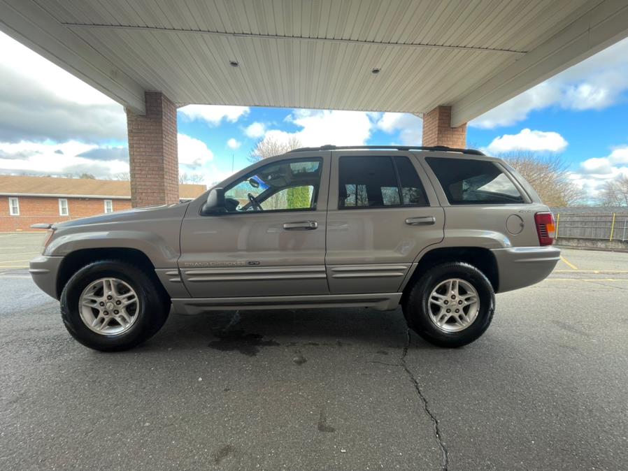 2000 Jeep Grand Cherokee 4dr Limited 4WD, available for sale in New Britain, Connecticut | Supreme Automotive. New Britain, Connecticut 2000 Jeep Grand Cherokee 4dr Limited 4WD, available for sale in New Britain, Connecticut | Supreme Automotive. New Britain, Connecticut