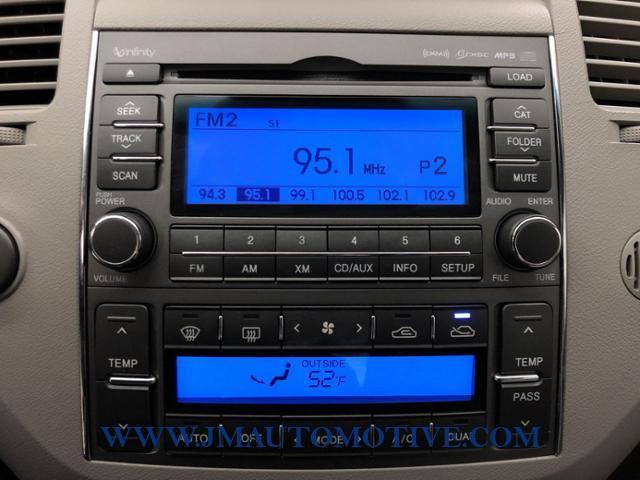 2011 Hyundai Azera 4dr Sdn Limited, available for sale in Naugatuck, Connecticut | J&M Automotive Sls&Svc LLC. Naugatuck, Connecticut 2011 Hyundai Azera 4dr Sdn Limited, available for sale in Naugatuck, Connecticut | J&M Automotive Sls&Svc LLC. Naugatuck, Connecticut