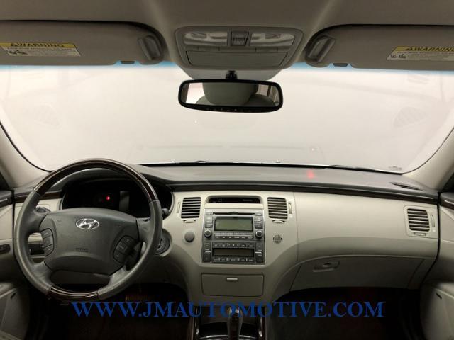 2011 Hyundai Azera 4dr Sdn Limited, available for sale in Naugatuck, Connecticut | J&M Automotive Sls&Svc LLC. Naugatuck, Connecticut 2011 Hyundai Azera 4dr Sdn Limited, available for sale in Naugatuck, Connecticut | J&M Automotive Sls&Svc LLC. Naugatuck, Connecticut