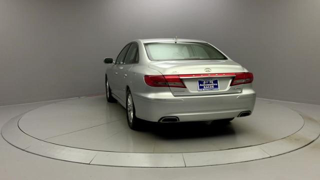 2011 Hyundai Azera 4dr Sdn Limited, available for sale in Naugatuck, Connecticut | J&M Automotive Sls&Svc LLC. Naugatuck, Connecticut 2011 Hyundai Azera 4dr Sdn Limited, available for sale in Naugatuck, Connecticut | J&M Automotive Sls&Svc LLC. Naugatuck, Connecticut