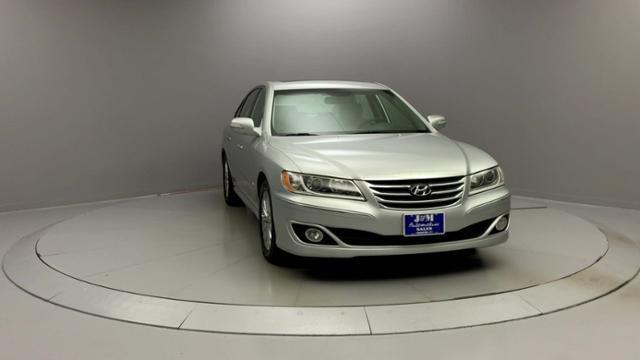 2011 Hyundai Azera 4dr Sdn Limited, available for sale in Naugatuck, Connecticut | J&M Automotive Sls&Svc LLC. Naugatuck, Connecticut 2011 Hyundai Azera 4dr Sdn Limited, available for sale in Naugatuck, Connecticut | J&M Automotive Sls&Svc LLC. Naugatuck, Connecticut