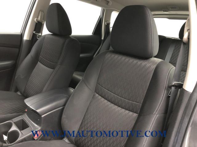 2018 Nissan Rogue FWD S, available for sale in Naugatuck, Connecticut | J&M Automotive Sls&Svc LLC. Naugatuck, Connecticut 2018 Nissan Rogue FWD S, available for sale in Naugatuck, Connecticut | J&M Automotive Sls&Svc LLC. Naugatuck, Connecticut