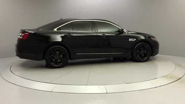 2017 Ford Taurus SEL FWD, available for sale in Naugatuck, Connecticut | J&M Automotive Sls&Svc LLC. Naugatuck, Connecticut 2017 Ford Taurus SEL FWD, available for sale in Naugatuck, Connecticut | J&M Automotive Sls&Svc LLC. Naugatuck, Connecticut