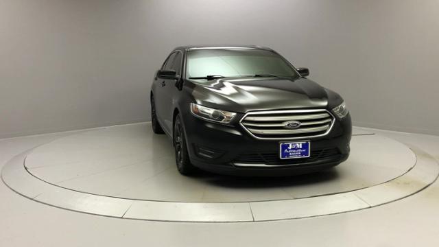 2017 Ford Taurus SEL FWD, available for sale in Naugatuck, Connecticut | J&M Automotive Sls&Svc LLC. Naugatuck, Connecticut 2017 Ford Taurus SEL FWD, available for sale in Naugatuck, Connecticut | J&M Automotive Sls&Svc LLC. Naugatuck, Connecticut