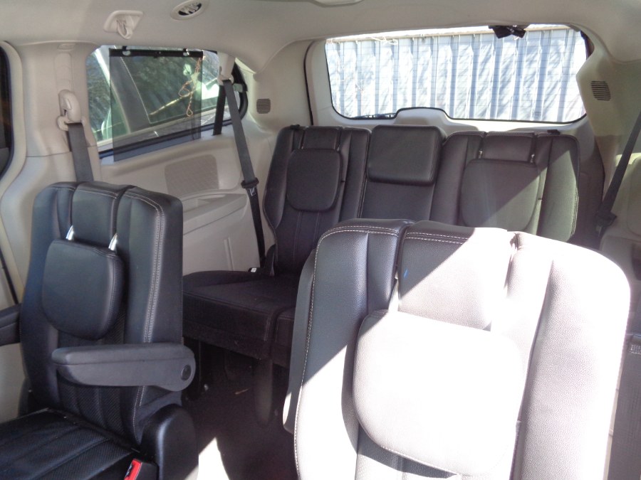 2015 Chrysler Town & Country Touring-L LOW MILES!, available for sale in Rosedale, New York | Sunrise Auto Sales. Rosedale, New York 2015 Chrysler Town & Country Touring-L LOW MILES!, available for sale in Rosedale, New York | Sunrise Auto Sales. Rosedale, New York
