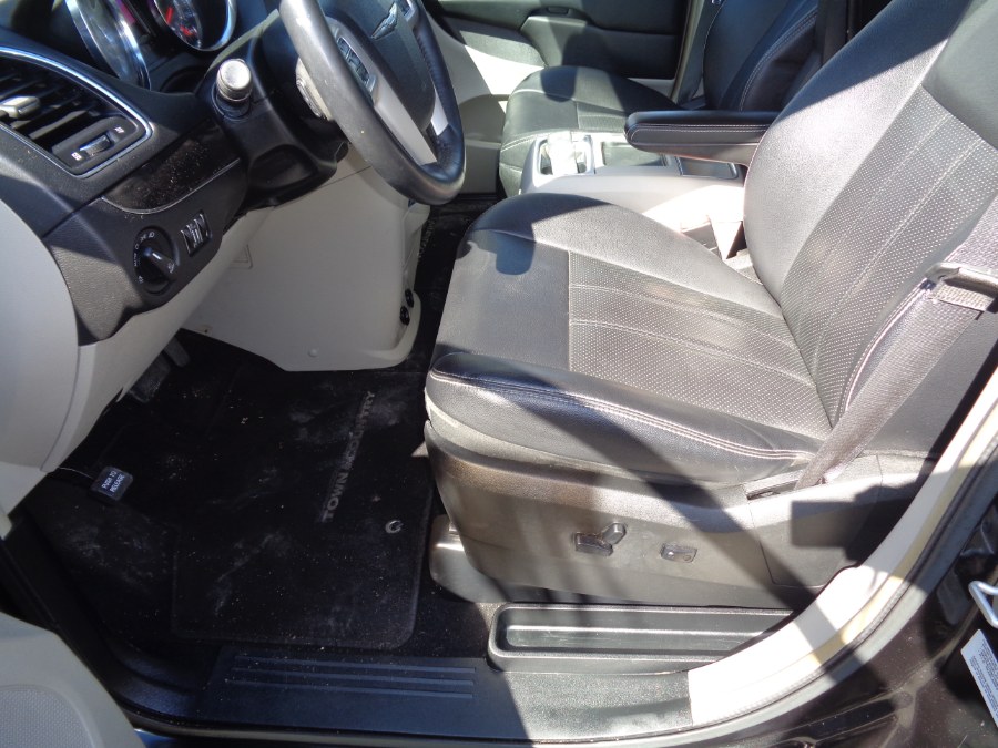 2015 Chrysler Town & Country Touring-L LOW MILES!, available for sale in Rosedale, New York | Sunrise Auto Sales. Rosedale, New York 2015 Chrysler Town & Country Touring-L LOW MILES!, available for sale in Rosedale, New York | Sunrise Auto Sales. Rosedale, New York