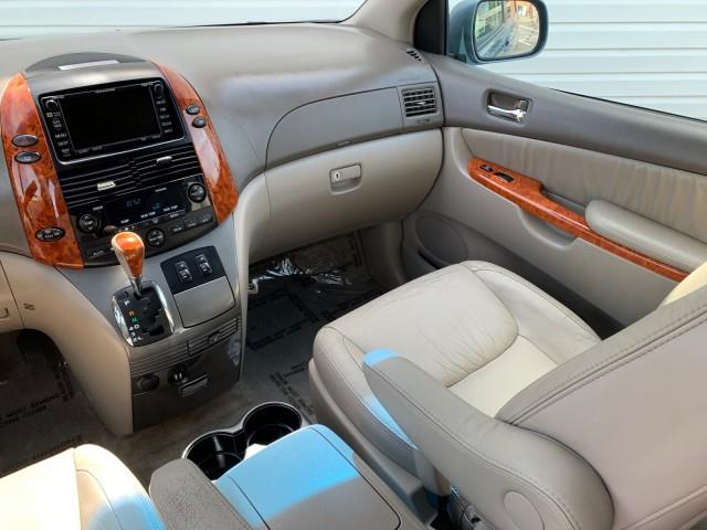 2007 Toyota Sienna XLE Ltd, available for sale in Forestville, Maryland | Valentine Motor Company. Forestville, Maryland 2007 Toyota Sienna XLE Ltd, available for sale in Forestville, Maryland | Valentine Motor Company. Forestville, Maryland