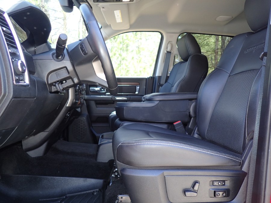 Used Ram 2500 4WD Crew Cab 169" Laramie 2015 | Eagleville Motors. Storrs, Connecticut Used Ram 2500 4WD Crew Cab 169" Laramie 2015 | Eagleville Motors. Storrs, Connecticut