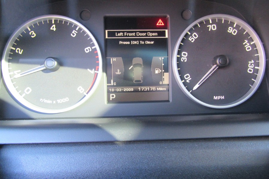 2010 Land Rover Range Rover Sport 4WD 4dr HSE, available for sale in Shelton, Connecticut | Center Motorsports LLC. Shelton, Connecticut 2010 Land Rover Range Rover Sport 4WD 4dr HSE, available for sale in Shelton, Connecticut | Center Motorsports LLC. Shelton, Connecticut