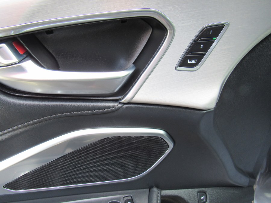 2019 Acura RDX Base, available for sale in Worcester, Massachusetts | Hilario's Auto Sales Inc.. Worcester, Massachusetts 2019 Acura RDX Base, available for sale in Worcester, Massachusetts | Hilario's Auto Sales Inc.. Worcester, Massachusetts