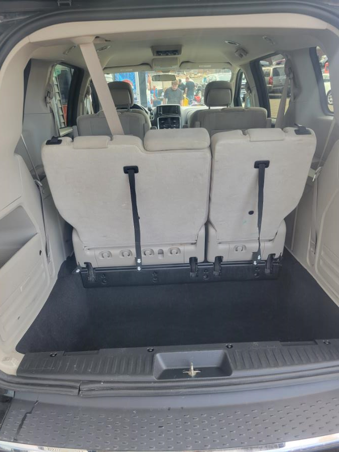 2014 Dodge Grand Caravan 4dr Wgn SE, available for sale in Plainville, Connecticut | Chris's Auto Clinic. Plainville, Connecticut 2014 Dodge Grand Caravan 4dr Wgn SE, available for sale in Plainville, Connecticut | Chris's Auto Clinic. Plainville, Connecticut