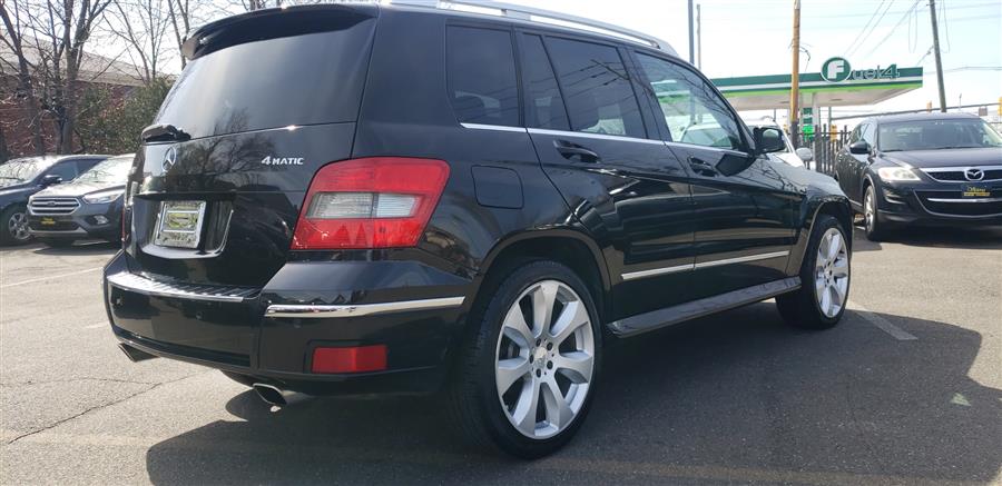 2010 Mercedes-Benz GLK-Class 4MATIC 4dr GLK350, available for sale in Little Ferry, New Jersey | Victoria Preowned Autos Inc. Little Ferry, New Jersey 2010 Mercedes-Benz GLK-Class 4MATIC 4dr GLK350, available for sale in Little Ferry, New Jersey | Victoria Preowned Autos Inc. Little Ferry, New Jersey