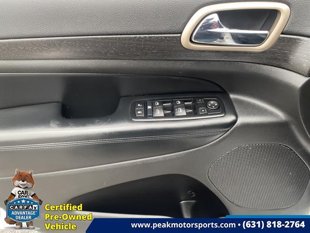 Used Jeep Grand Cherokee 4WD 4dr Laredo 2015 | Peak Automotive Inc.. Bayshore, New York Used Jeep Grand Cherokee 4WD 4dr Laredo 2015 | Peak Automotive Inc.. Bayshore, New York