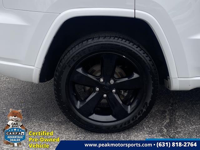 Used Jeep Grand Cherokee 4WD 4dr Laredo 2015 | Peak Automotive Inc.. Bayshore, New York Used Jeep Grand Cherokee 4WD 4dr Laredo 2015 | Peak Automotive Inc.. Bayshore, New York