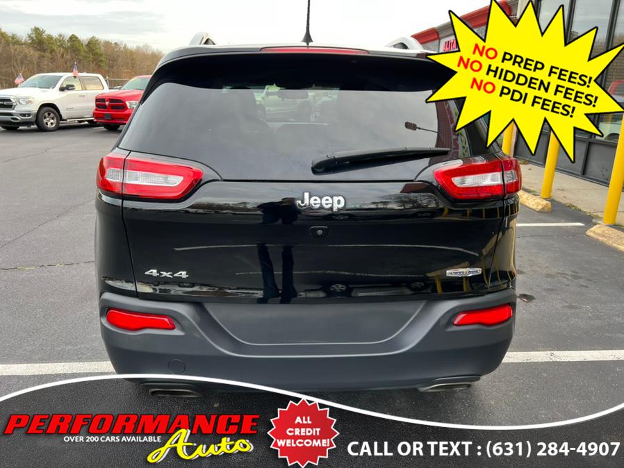 2017 Jeep Cherokee Latitude 4x4, available for sale in Bohemia, New York | Performance Auto Inc. Bohemia, New York 2017 Jeep Cherokee Latitude 4x4, available for sale in Bohemia, New York | Performance Auto Inc. Bohemia, New York