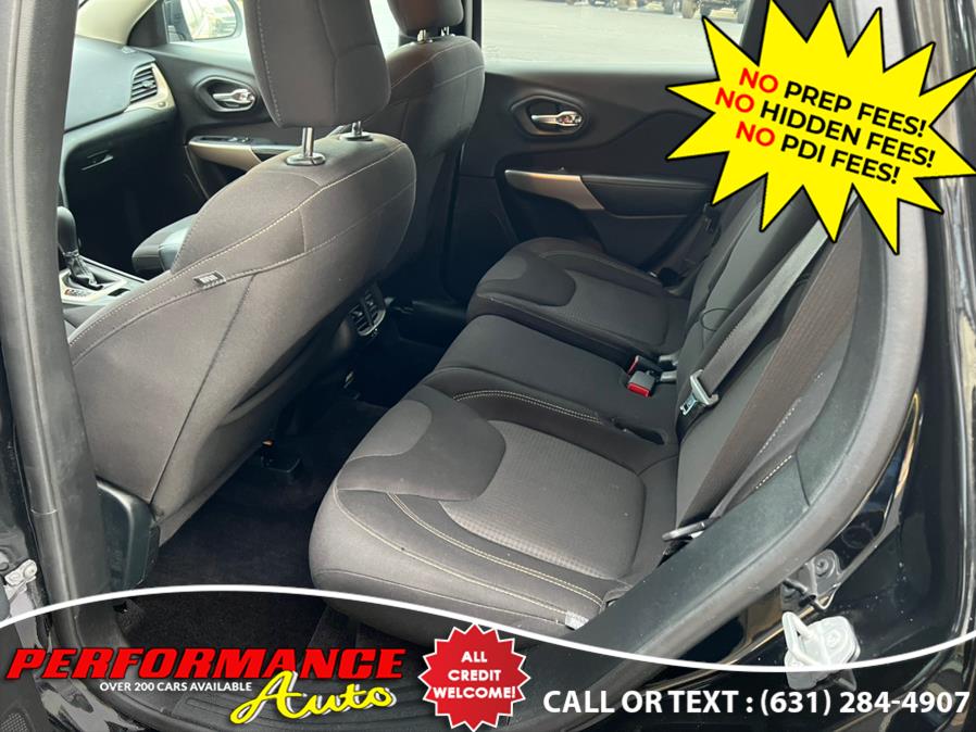 2017 Jeep Cherokee Latitude 4x4, available for sale in Bohemia, New York | Performance Auto Inc. Bohemia, New York 2017 Jeep Cherokee Latitude 4x4, available for sale in Bohemia, New York | Performance Auto Inc. Bohemia, New York