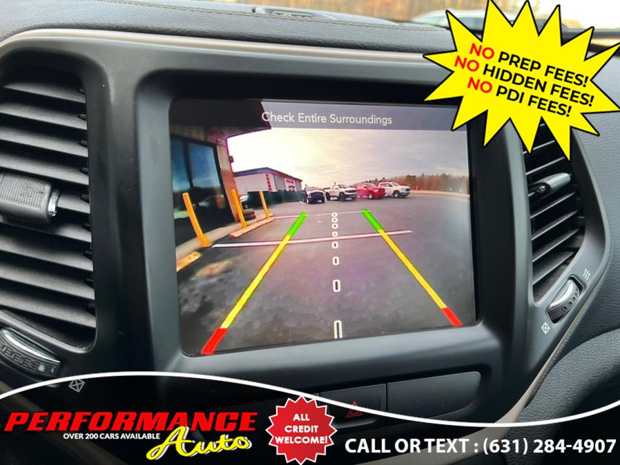 2017 Jeep Cherokee Latitude 4x4, available for sale in Bohemia, New York | Performance Auto Inc. Bohemia, New York 2017 Jeep Cherokee Latitude 4x4, available for sale in Bohemia, New York | Performance Auto Inc. Bohemia, New York