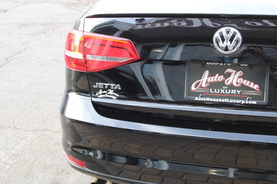 2015 Volkswagen Jetta Sedan 4dr Auto 1.8T SE w/Connectivity PZEV, available for sale in Plantsville, Connecticut | Auto House of Luxury. Plantsville, Connecticut 2015 Volkswagen Jetta Sedan 4dr Auto 1.8T SE w/Connectivity PZEV, available for sale in Plantsville, Connecticut | Auto House of Luxury. Plantsville, Connecticut