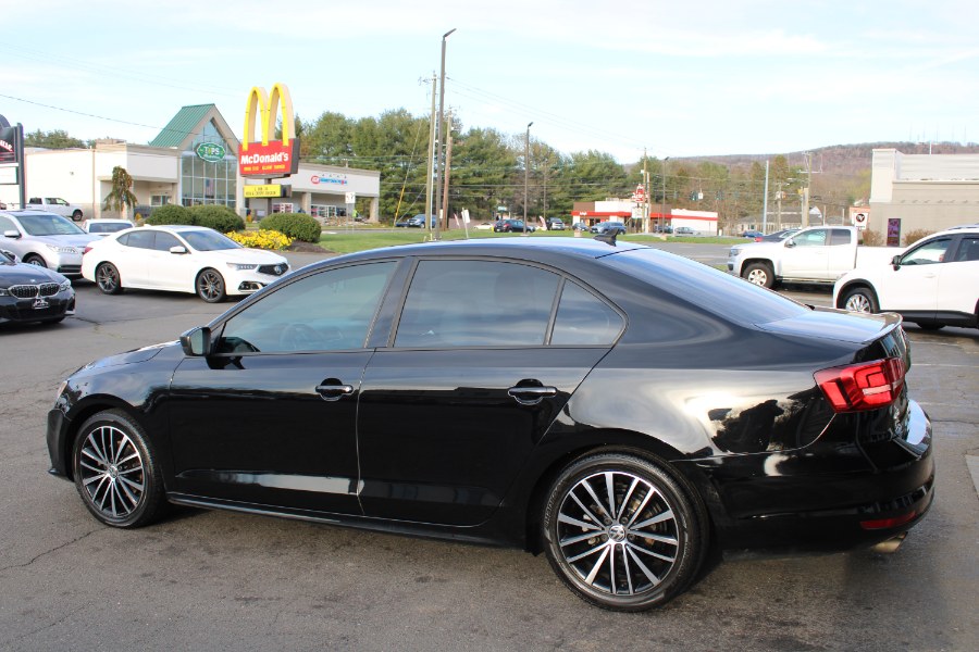 2015 Volkswagen Jetta Sedan 4dr Auto 1.8T SE w/Connectivity PZEV, available for sale in Plantsville, Connecticut | Auto House of Luxury. Plantsville, Connecticut 2015 Volkswagen Jetta Sedan 4dr Auto 1.8T SE w/Connectivity PZEV, available for sale in Plantsville, Connecticut | Auto House of Luxury. Plantsville, Connecticut