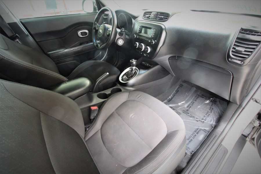 2015 Kia Soul 5dr Wgn Auto Base, available for sale in Garden Grove, California | 1 Stop Auto Mart Inc.. Garden Grove, California 2015 Kia Soul 5dr Wgn Auto Base, available for sale in Garden Grove, California | 1 Stop Auto Mart Inc.. Garden Grove, California