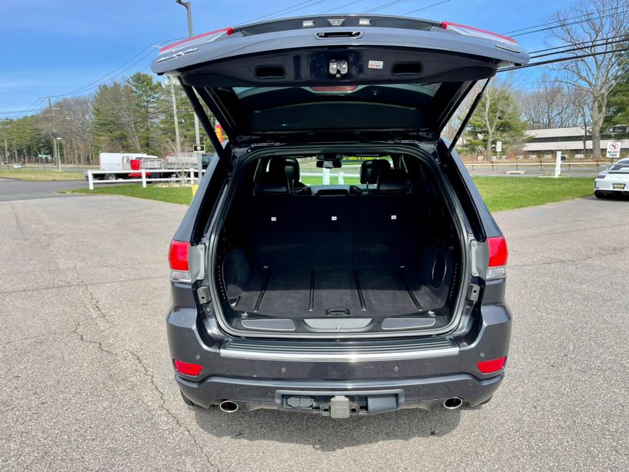 2014 Jeep Grand Cherokee 4WD 4dr Overland, available for sale in South Windsor, Connecticut | Mike And Tony Auto Sales, Inc. South Windsor, Connecticut 2014 Jeep Grand Cherokee 4WD 4dr Overland, available for sale in South Windsor, Connecticut | Mike And Tony Auto Sales, Inc. South Windsor, Connecticut