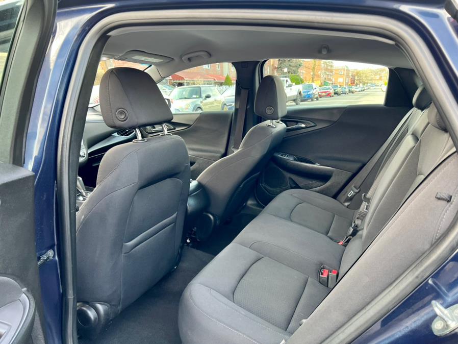 Used Chevrolet Malibu 4dr Sdn LS w/1LS 2017 | Advanced Auto Mall. Bronx, New York Used Chevrolet Malibu 4dr Sdn LS w/1LS 2017 | Advanced Auto Mall. Bronx, New York