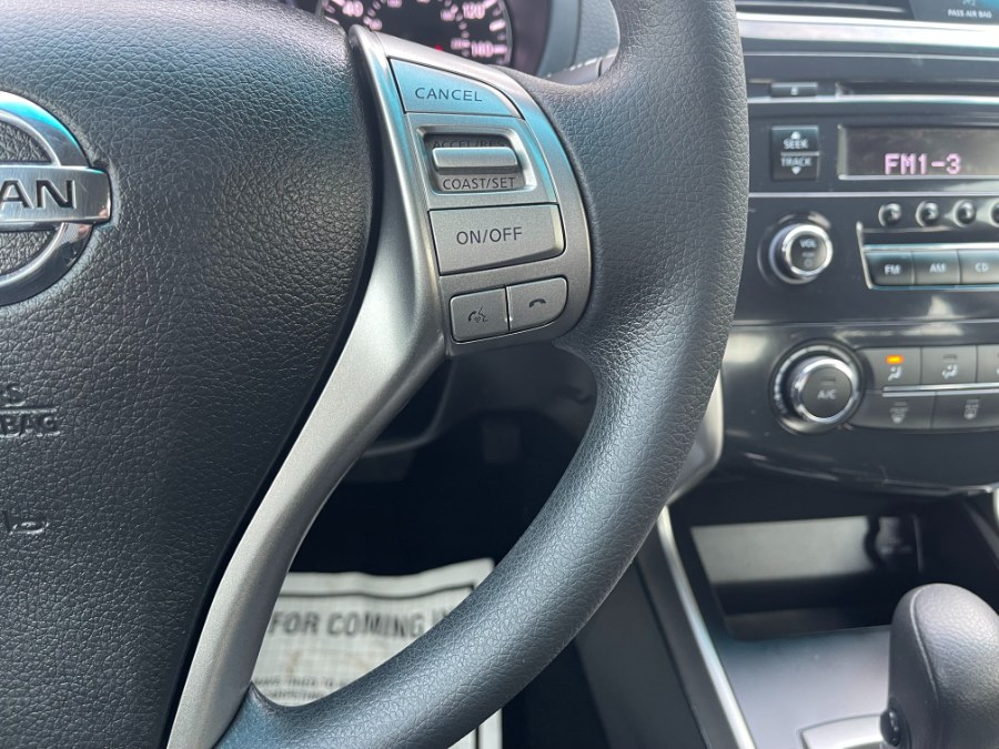Used Nissan Altima 4dr Sdn I4 2.5 S 2015 | DZ Automall. Paterson, New Jersey Used Nissan Altima 4dr Sdn I4 2.5 S 2015 | DZ Automall. Paterson, New Jersey